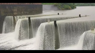 苗栗縣鯉魚潭水庫滿水位溢流