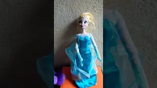 Te presento la muñeca de Elsa #frozen #disney #shorts