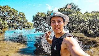 Solo Exploring for MUDCRABS & Fishing Remote Australia - Catch n Cook!