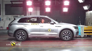 VW Touareg - Crash Tests 2018