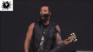 Skillet - Feel Invincible (Live Belgium 2022)