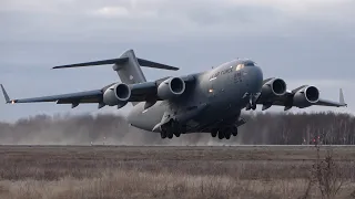 Boeing C-17A Globemaster III - Landing & Takeoff