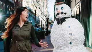 Scary Snowman Best Reactions - Scary Snowman Prank 2016