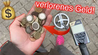 💰Wie viel VERLORENES GELD liegt auf SPIELPLÄTZEN?!💰(Schatzsuche / Sondeln mit Metalldetektor)