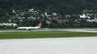 Lauda Air landing Innsbruck