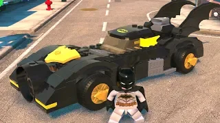 Batman Ejects From Batmobile and Glides Across the Map in LEGO DC Super-Villains