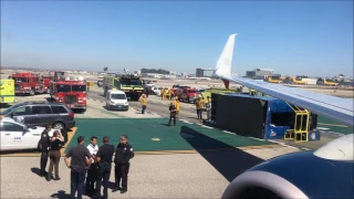 Aeromexico Plane Collides With Overturned Truck at Los Angeles Airport