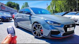 2019 Hyundai i30N Fastback Performance /// EXHAUST pops, START up & Interior