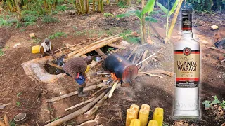 Living Off The Grid: Making Ugandan Waragi from Bananas Using Feet / Uganda's Moonshine l🇺🇬