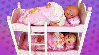 A bunk bed for baby dolls. Baby Annabell Doll & Baby Alive Doll - Dolls and Toys. Baby doll videos.