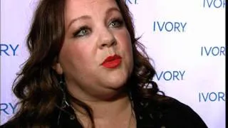 Melissa McCarthy Dishes: Cringy-Worthy Mom Moment
