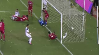 David Beckham scores goal off of a corner kick