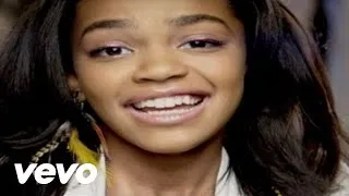 China Anne McClain - Calling All The Monsters (from ANT Farm)