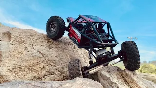 Axial Capra 4WS - Hobbywing Fusion Pro, Injora wheels, AGFRC dig servo. Rock crawling.