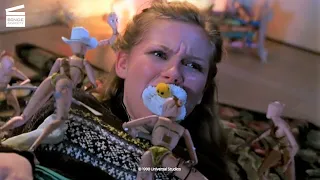 Small Soldiers : Christy est bâillonnée CLIP HD