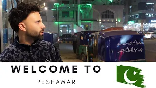 Peshawar Street Food 🇵🇰 - Namak Mandi Charsi Tikkai