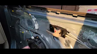 How to replace interior door handle of 2004 Toyota Avalon for $9