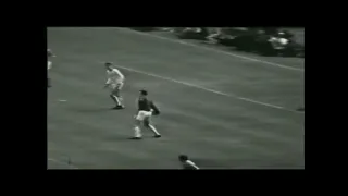 Manchester United 3-1 Leicester City [25-5-1963]