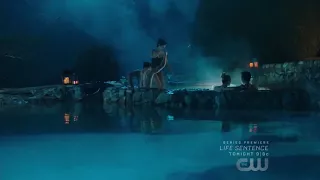 RIVERDALE kiss scene  (Betty with Archi and Roni with cole ) 2x14