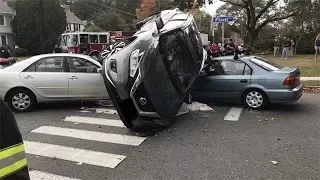 Car Crash - very Shock dash camera - By Top Speed Motor 322