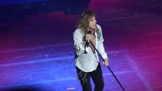 Ain't No Love In The Heart Of The City - Whitesnake live at HMV - London - 06.20.11