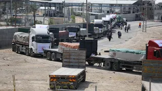 Вторая колонна грузовиков прибыла в сектор Газа из Египта