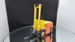 Diecast Restoration Dinky Toys Conveyancer fork lift truck  No/404.  1967/79