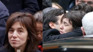 Charlotte Gainsbourg dévasté par la mort étrange de sa mère Jane Birkin