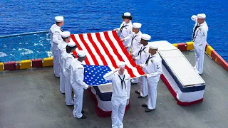 HOW US NAVY sailors do a FUNERAL in the middle of the ocean?