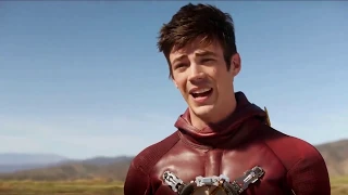 Флэш попадает в мир Супергёрл | Flash enters the world of Supergirl