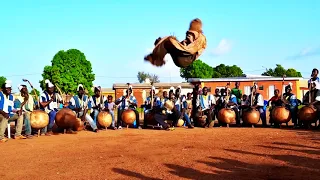 Danse Des Hommes Panthères