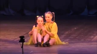 Танец "Две сестры"