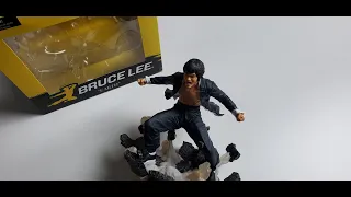 Unboxing Bruce Lee "Earth" Action Figure - ASMR
