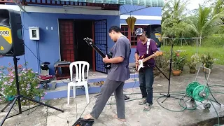 The loner cover by N_A Buskers