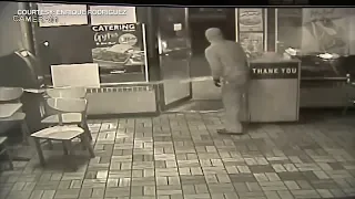 Burglars steal ATM from South Side restaurant