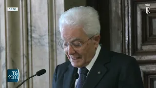 Covid, Mattarella: non è sconfitto. Governo: reintegrati medici no-vax