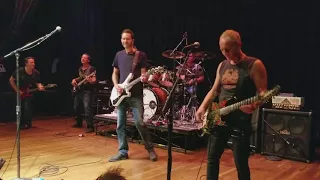 Private Concert - G4 2017 Doug Doppler, Phil Collen, Paul Gilbert playing "Hysteria"