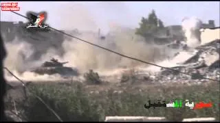 T-72 tanks in action - Syrian civil war