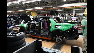 Manufacturing a 2022 Hyundai Santa Cruz