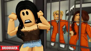 I WAS ADOPTED BY A CRIMINAL FAMILY!! (A ROBLOX MOVIE)