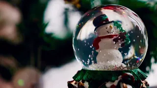 Christmas Music with Snowman Snow Globe in the background | 4K