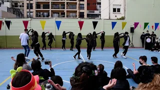 BAILA IEA 2021 - 1ro D - Jailhouse - es una coreo de ROCK armada por los estudiantes!!