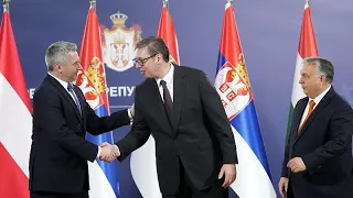 „Asylsystem der EU ist gescheitert”: Nehammer schmiedet Bündnis mit Serbien und Ungarn