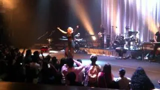 Ellie Goulding @ Singapore Esplanade concert hall - Anything Could Happen