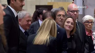 Funerali Berlusconi, l'arrivo della premier Giorgia Meloni in Duomo