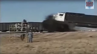 TRAIN CRASH TEST COMPILATION !!! AMAZING VIDEO "SLOW MOTION"