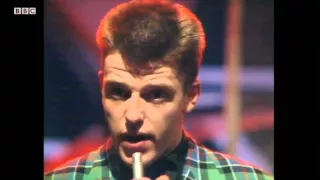 Madness -  Embarrassment -  TOTP 1980