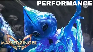 Bluebottle sings “I Say A Little Prayer” by Aretha Franklin (The Masked Singer AU Season 5 Ep 2)