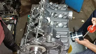 Toyota land cruiser 1vd-ftv engine rebuild