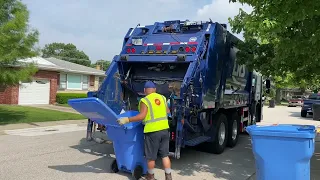 LRS Garbage Truck On Chicago Recycling